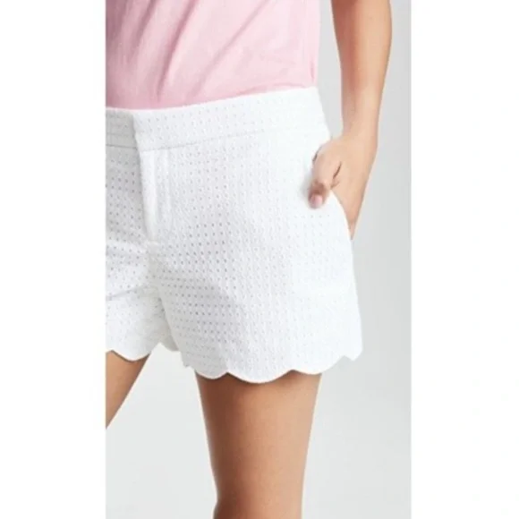 Club Monaco Scalloped Hem White Chino Shorts Women's Size 4 Textured - Picture 14 of 15